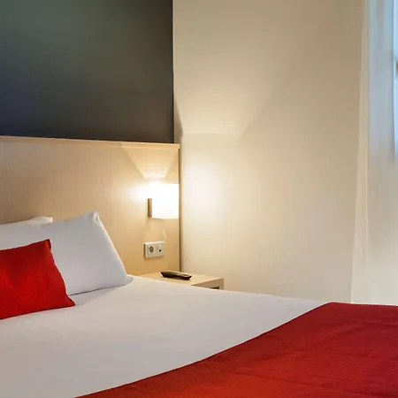Sure By Western Beaujoire Hotel 3*