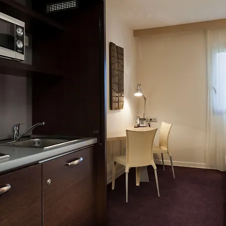 Sure By Western Beaujoire 3*