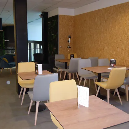 Hotel Sure By Western Beaujoire