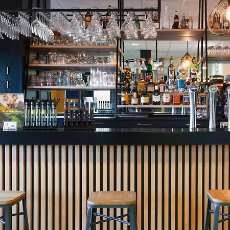 Sure By Western Beaujoire Hotel 3*