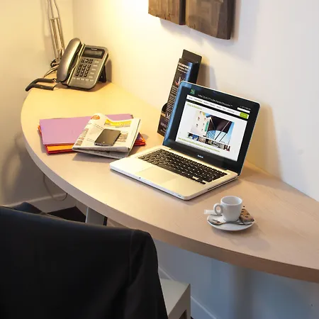 Hotel Sure By Western Beaujoire