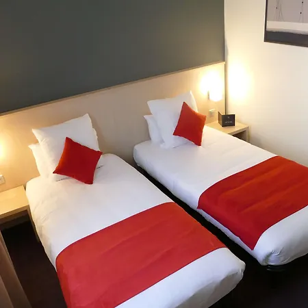 Hotel Sure By Western Beaujoire