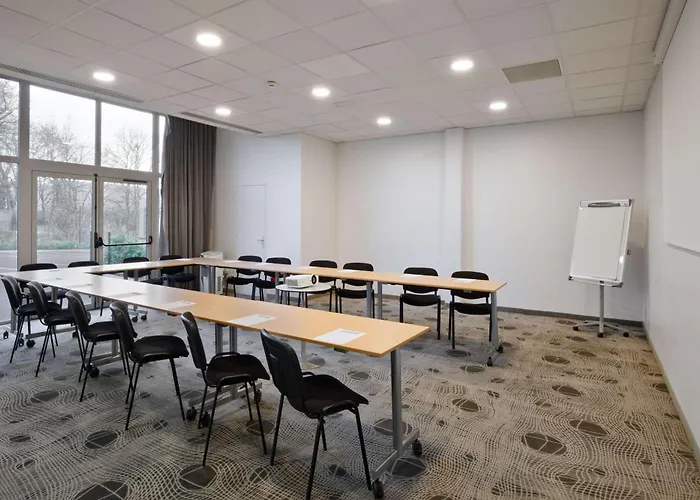 Sure By Western Beaujoire 3*