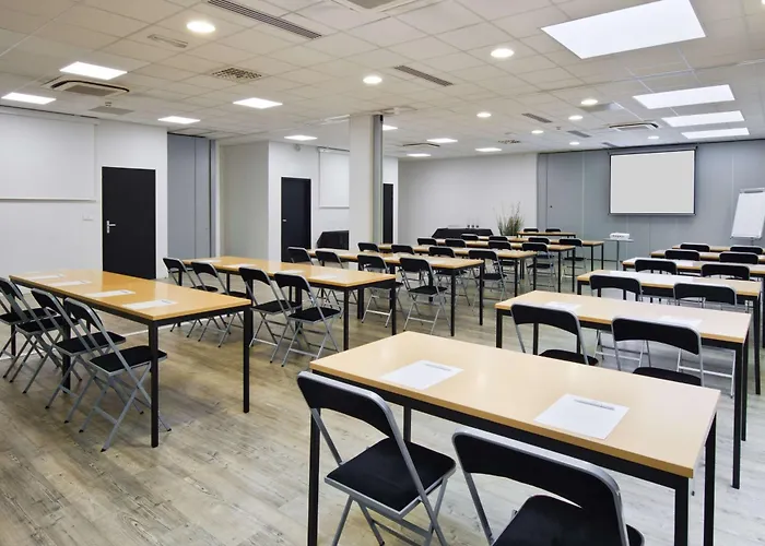 호텔 Sure By Western Beaujoire