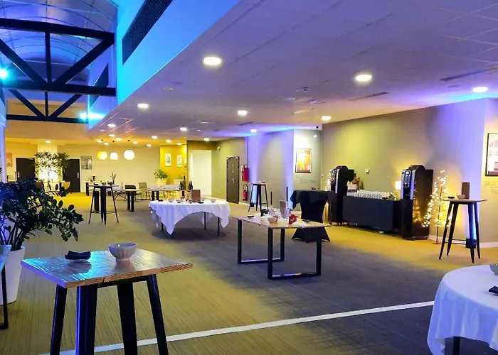 Sure By Western Beaujoire 3* 낭트