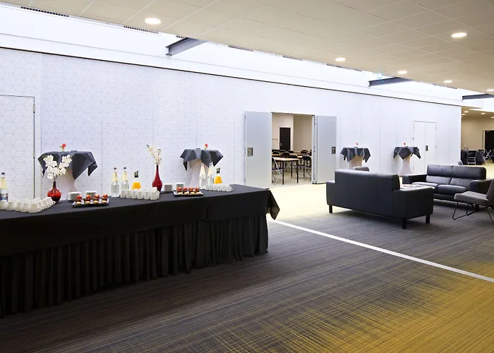 Sure By Western Beaujoire 낭트