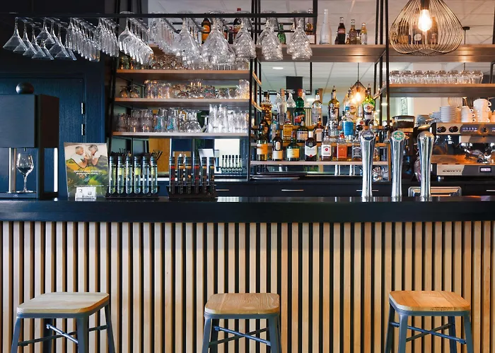 Sure By Western Beaujoire 호텔 3*