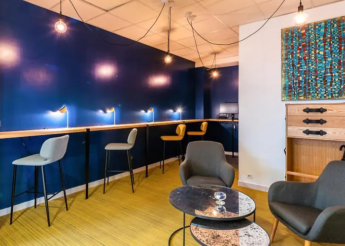 Sure By Western Beaujoire Hotel 3*