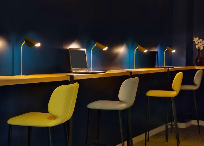 Hotel Sure By Western Beaujoire